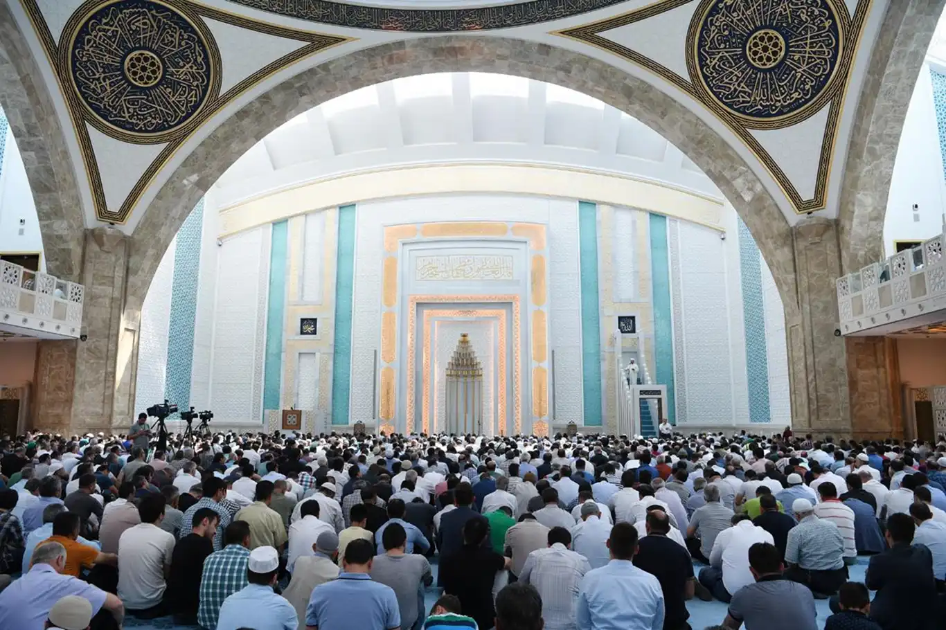 Nefsi ve nesli ifsat eden büyük günah: Zina Nefsi ve nesli ifsat eden büyük günah: Zina