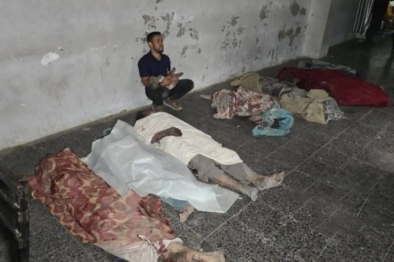 İşgal çetesi Beyt Lahiya’da katliam yaptı: Çok sayıda şehid ve yaralı var İşgal çetesi Beyt Lahiya’da katliam yaptı: Çok sayıda şehid ve yaralı var