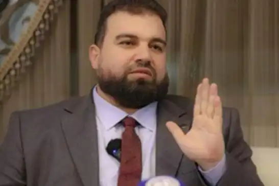 Suriye'de silahlı baskın: Süveyda Valisi kısa süreliğine rehin alındı