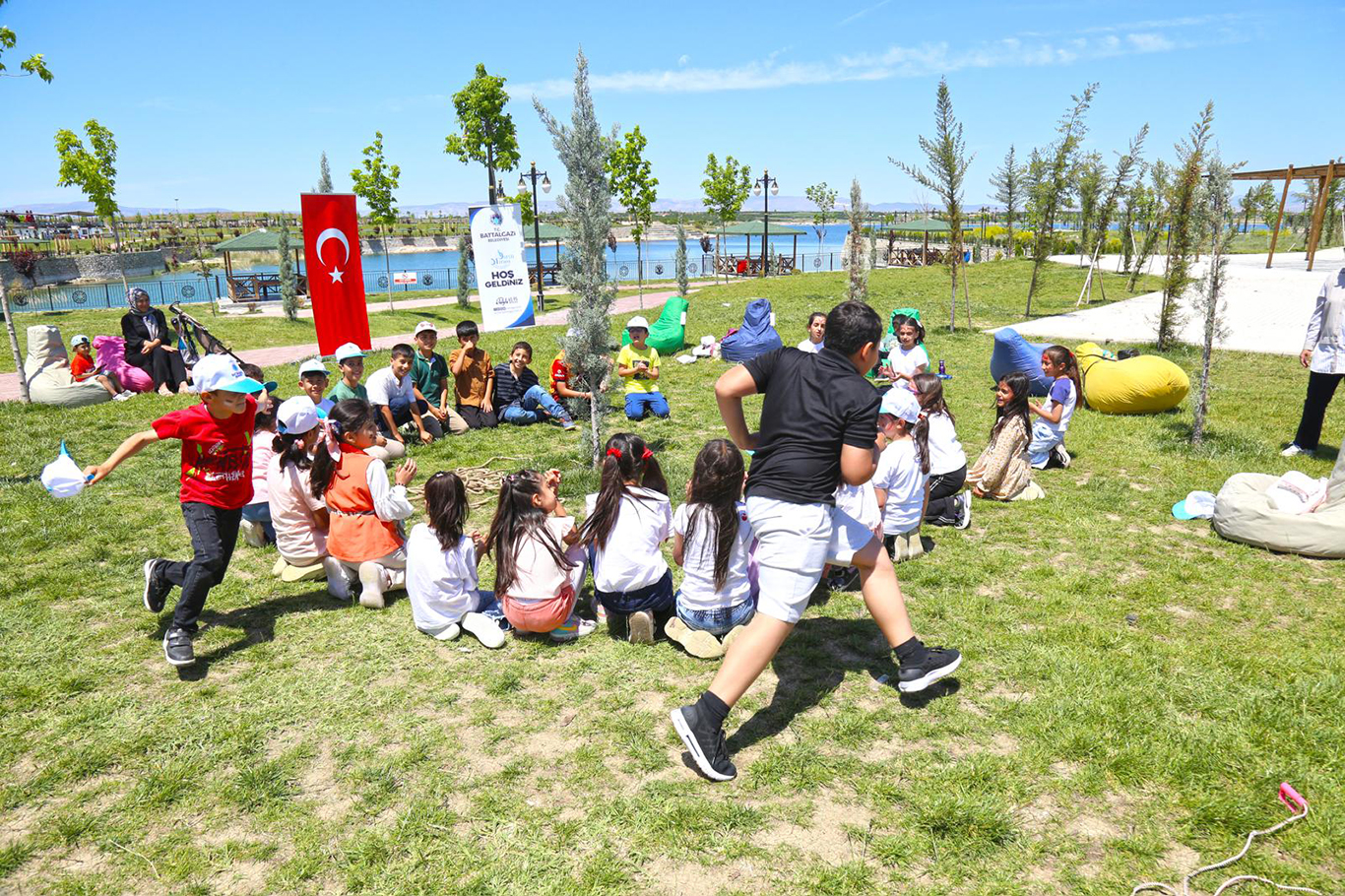 Battalgazi Belediyesi'nden çocukların dijital dünyada kaybolmamasına yönelik etkinlik 
