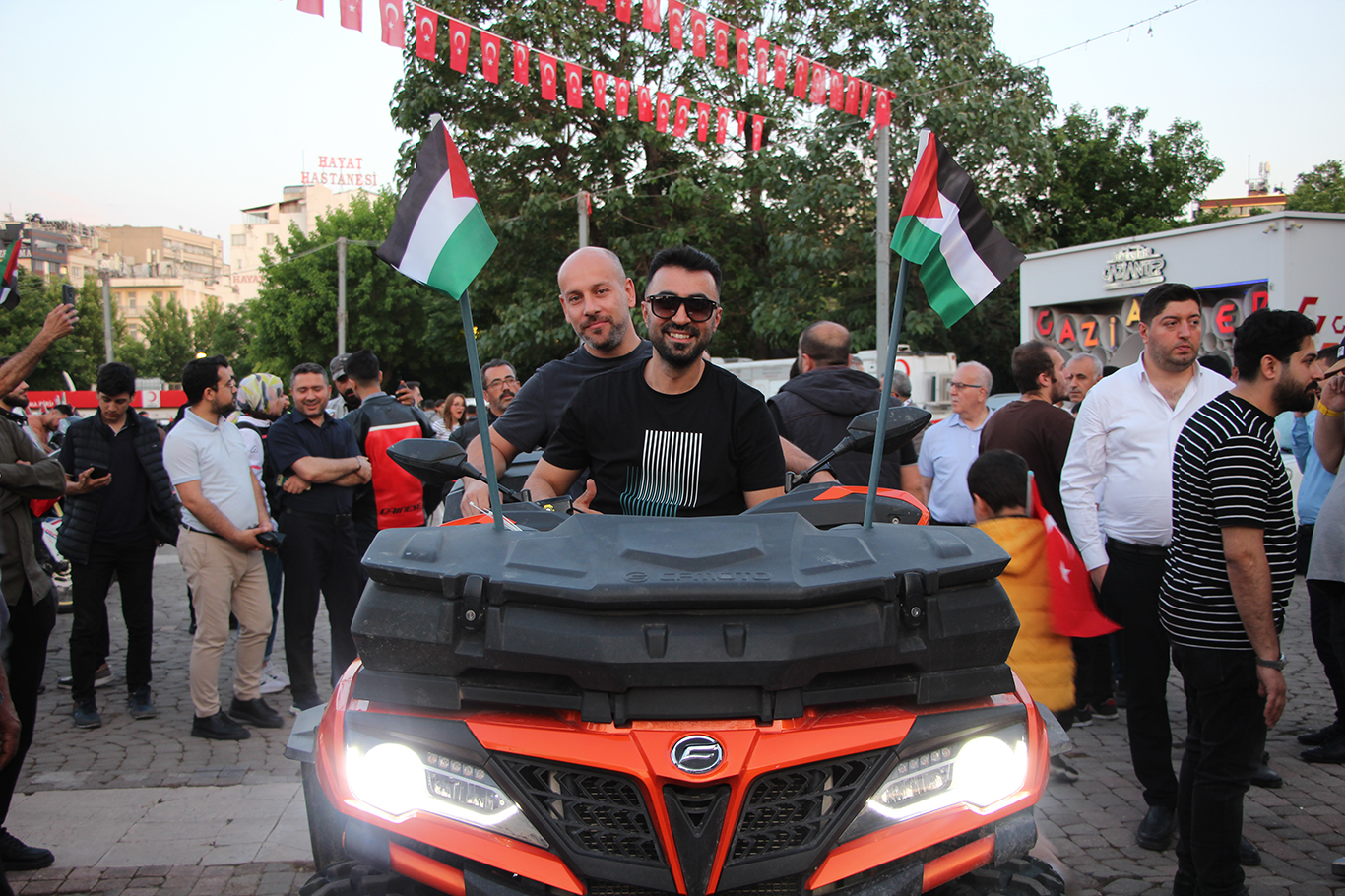 Gaziantep'te motosiklet sürücülerinden Gazze protestosu