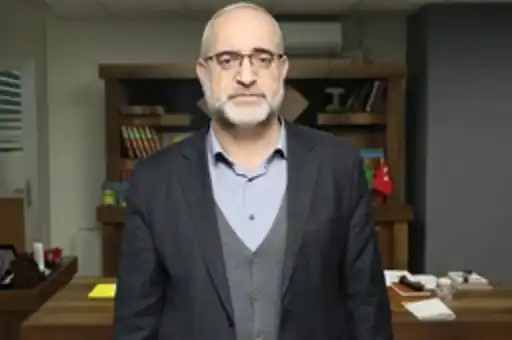 الأستاذ محمد علي كونول: الإصرار على الخطأ هو خطأ مضاعف. الأستاذ محمد علي كونول: الإصرار على الخطأ هو خطأ مضاعف.