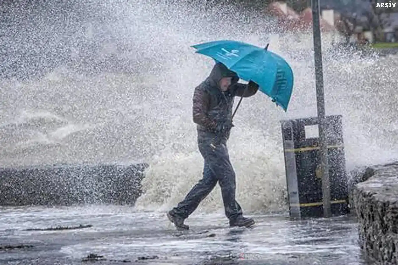 Meteorolojiden bazı bölgeler için kuvvetli yağış uyarısı Meteorolojiden bazı bölgeler için kuvvetli yağış uyarısı