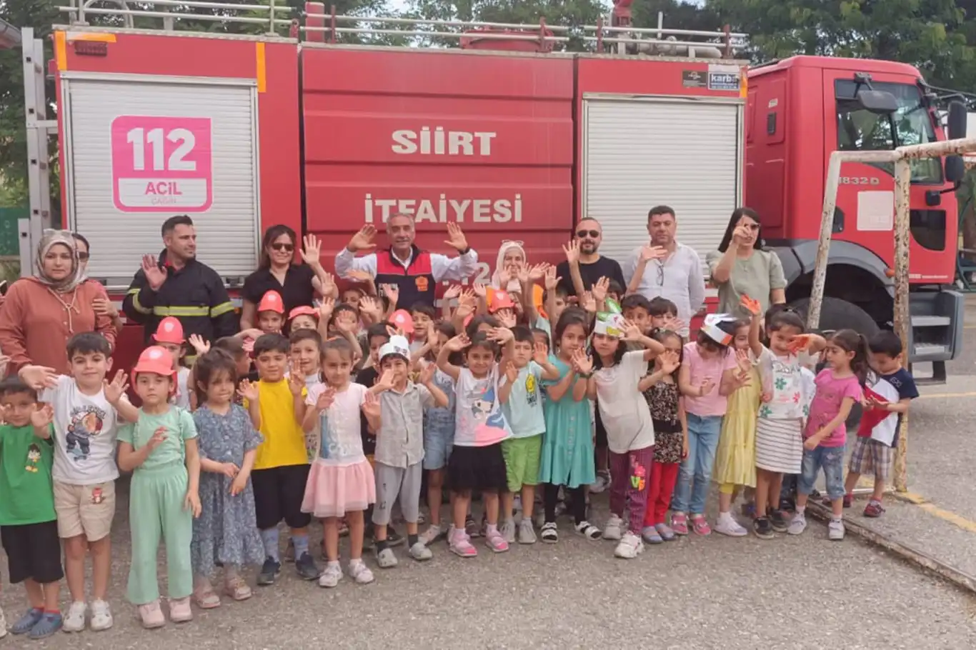 Siirt’te miniklere yangın güvenliği eğitimi Siirt’te miniklere yangın güvenliği eğitimi