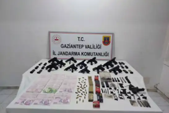 Gaziantep'te silah kaçakçılığı operasyonu: 2 tutuklama