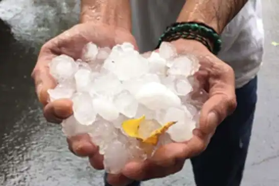 İstanbul'da dolu yağışı