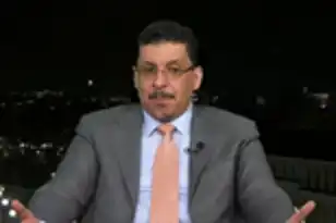 استقالة رئيس الوزراء اليمني أحمد عوض بن مبارك من منصبه رسميًا