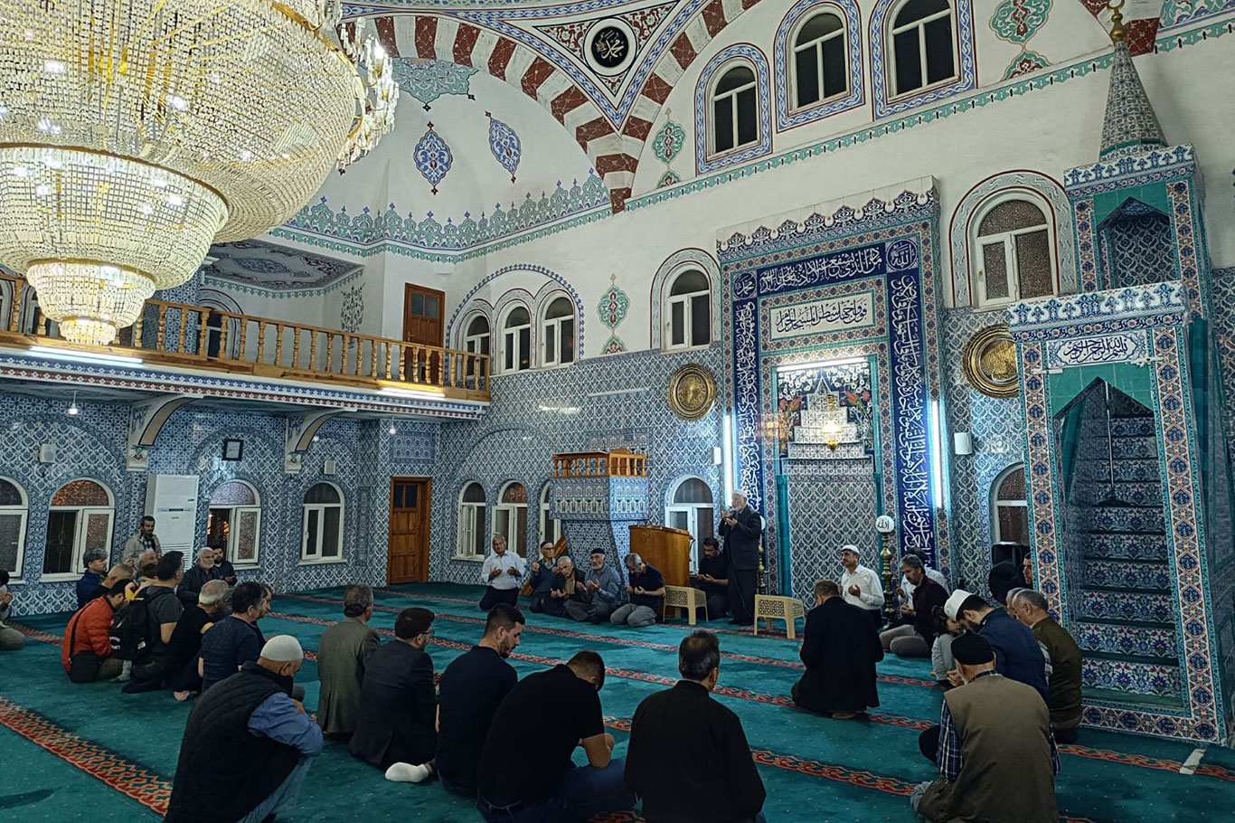 Anamur'dan hacı adayları kutsal topraklara dualarla uğurlandı.