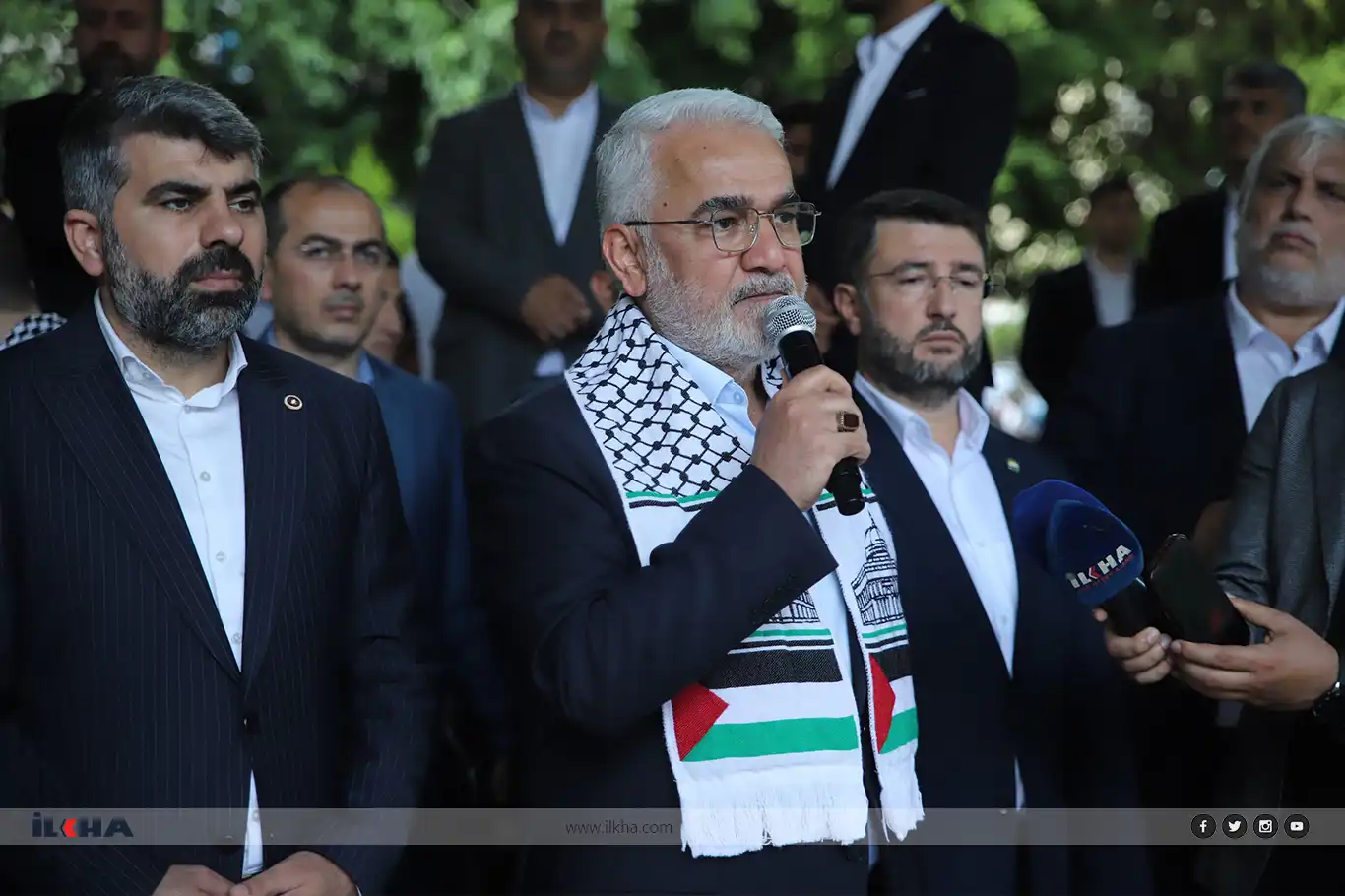 HÜDA PAR Leader joins Adana march to denounce Gaza genocide HÜDA PAR Leader joins Adana march to denounce Gaza genocide