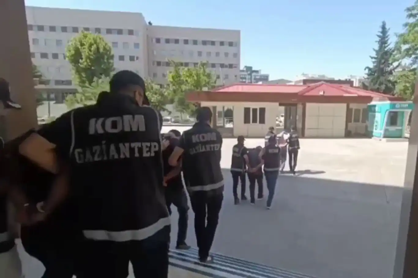 Gaziantep'te tefeci operasyonu: 4 gözaltı Gaziantep'te tefeci operasyonu: 4 gözaltı