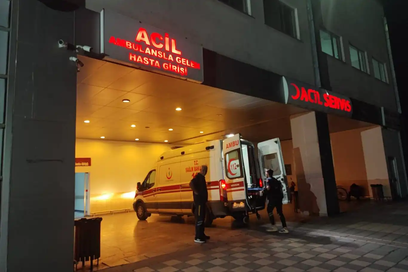 Malatya’da 2 araç çarpıştı: 4 yaralı Malatya’da 2 araç çarpıştı: 4 yaralı