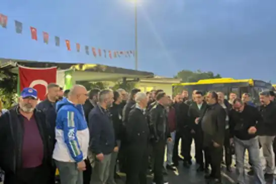 Bursa'da toplu taşıma çalışanları, görüşmelerin sonuçsuz kalmasıyla greve gitti