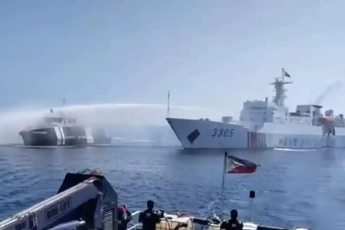 توترات جديدة بين الصين والفلبين في بحر الصين الجنوبي توترات جديدة بين الصين والفلبين في بحر الصين الجنوبي