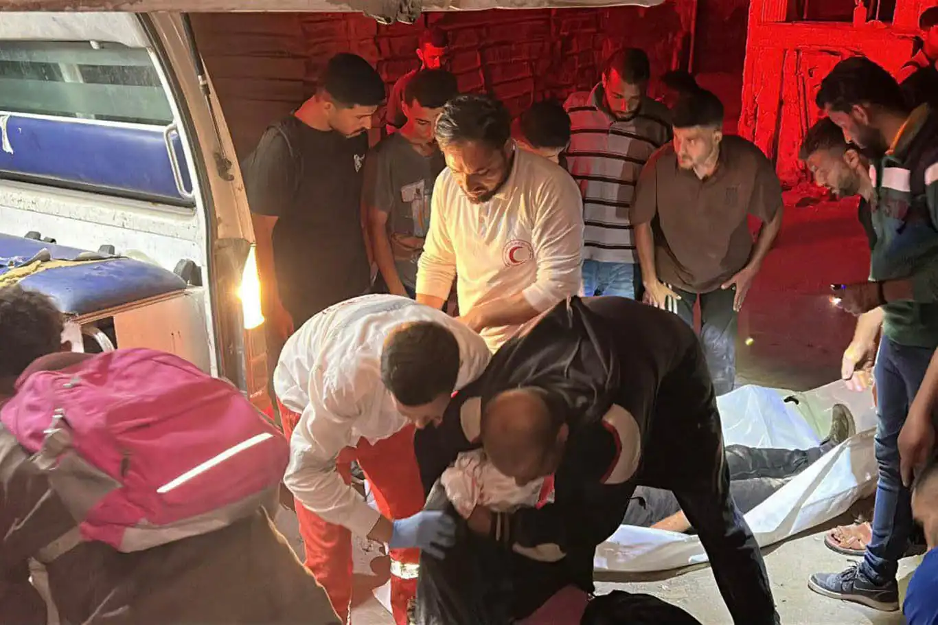 Gazze'de son 24 saatte 82 şehit: Siyonist rejim sivilleri hedef almaya devam ediyor Gazze'de son 24 saatte 82 şehit: Siyonist rejim sivilleri hedef almaya devam ediyor