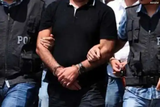 İstanbul'da DAİŞ operasyonu: Kırmızı bültenle aranan 9 şüpheli yakalandı
