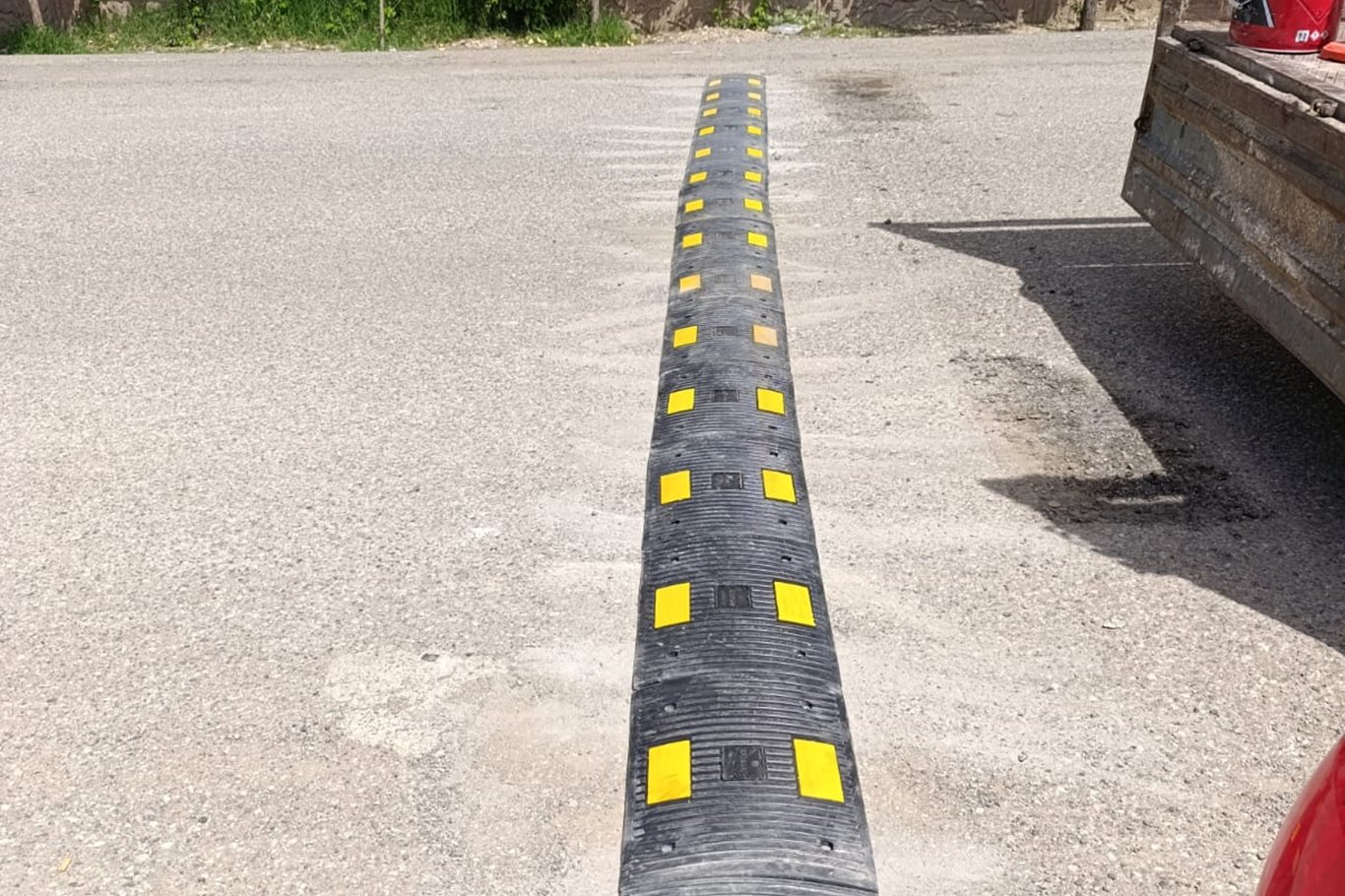 Siirt’te durak, duba ve kasis çalışmaları devam ediyor Siirt’te durak, duba ve kasis çalışmaları devam ediyor