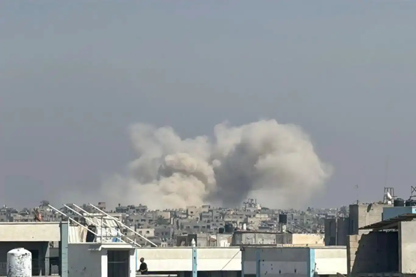 ست دول أوروبية تدعو إلى وقف فوري لإطلاق النار في غزة