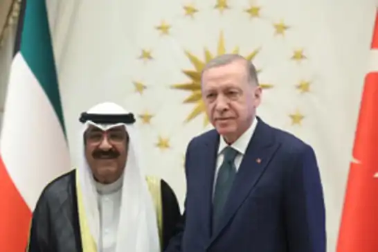 الرئيس أردوغان يبحث مع أمير الكويت التصعيد بين إيران والكيان المحتل
