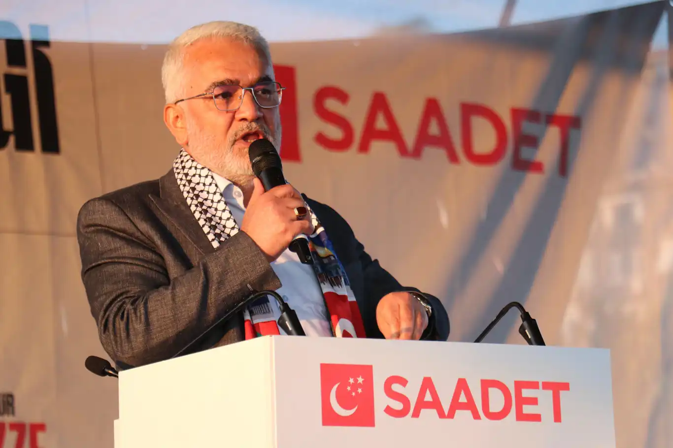 HÜDA PAR Genel Başkanı Yapıcıoğlu: Kurbanlık koyunlar gibi sıranın bize gelmesini mi bekleyeceğiz? HÜDA PAR Genel Başkanı Yapıcıoğlu: Kurbanlık koyunlar gibi sıranın bize gelmesini mi bekleyeceğiz?