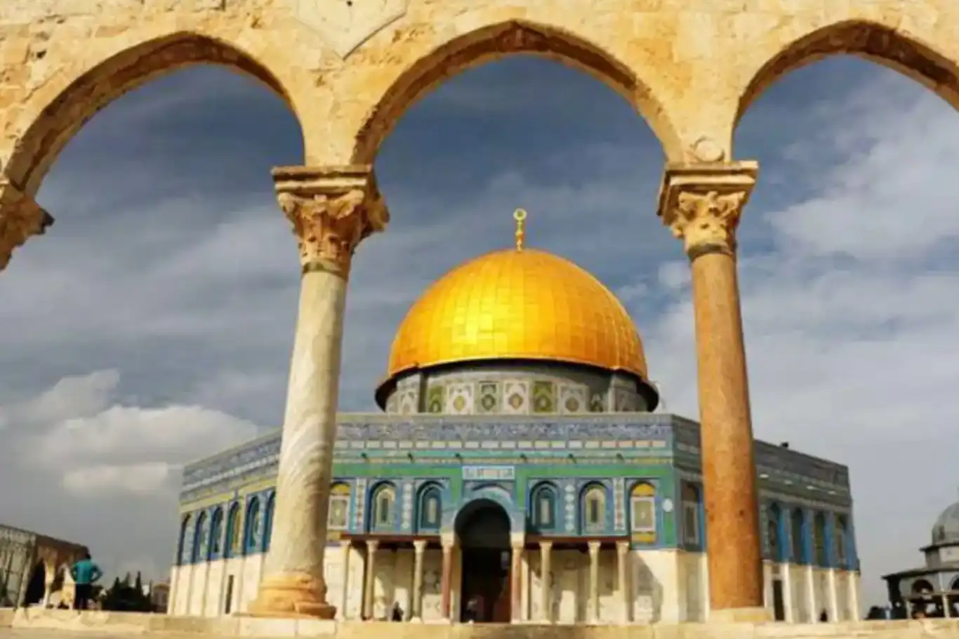 لليوم الرابع على التوالي..الاحتلال الصهيوني يستمر بإغلاق المسجد الأقصى