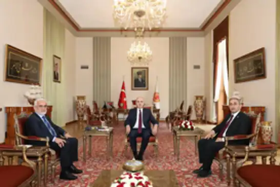 HUDA PARê ji Serokê Meclîsê Kurtulmuş re zîyareta pîrozbahîyê kir