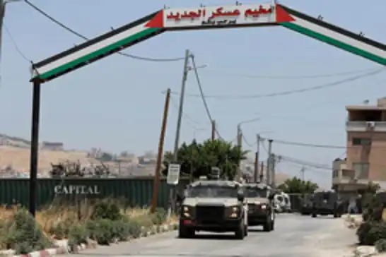 الاحتلال الصهيوني يقتحم مسجداً في نابلس ويواصل عدوانه على الضفة الغربية