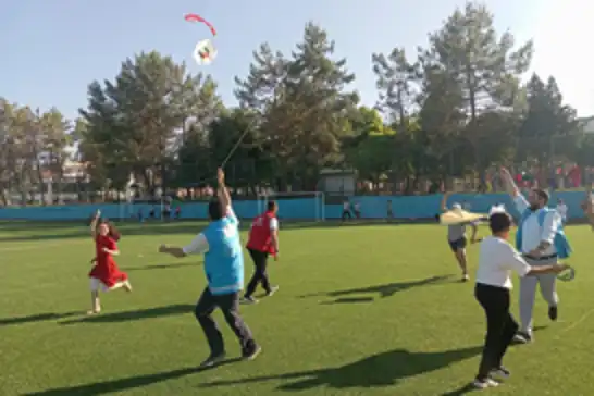Şanlıurfa'da Filistin bayraklı uçurtmalar gökyüzünü süsledi
