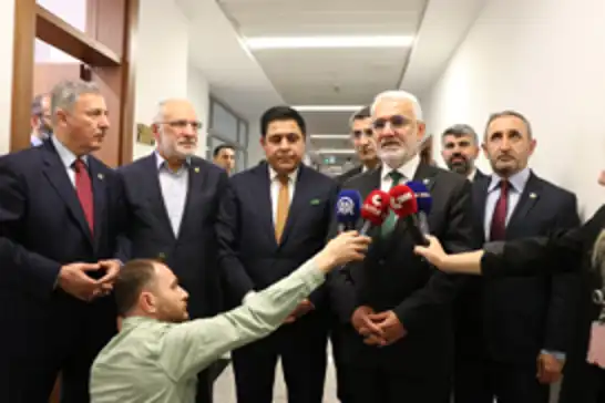 Yeni Yol Partisi'nin TBMM Başkan adayı Karaman’dan HÜDA PAR Genel Başkanı Yapıcıoğlu'na ziyaret