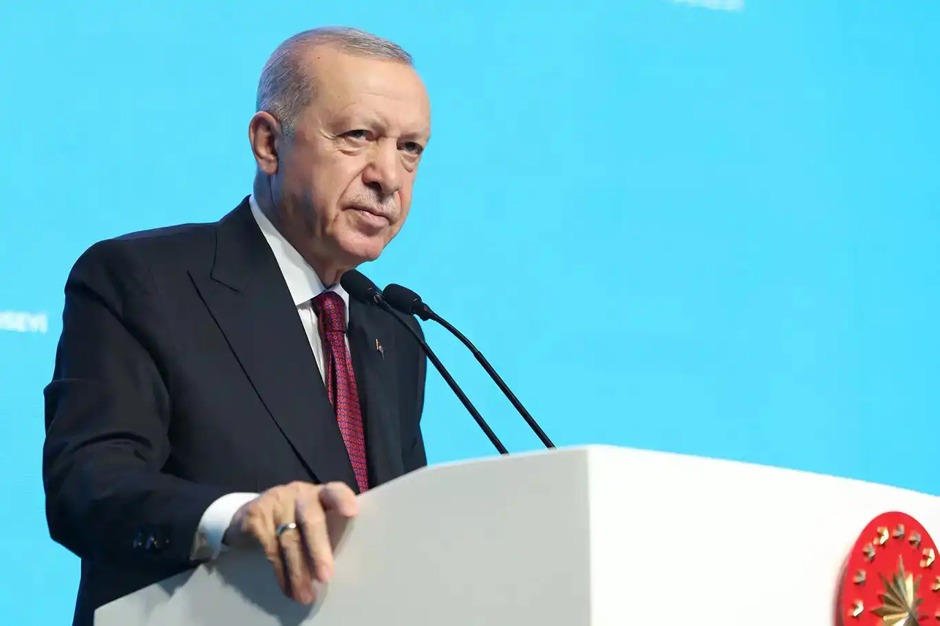 أردوغان: دفاع إيران مشروع في وجه العدوان الصهيوني ودولة الاحتلال تمارس البلطجة أردوغان: دفاع إيران مشروع في وجه العدوان الصهيوني ودولة الاحتلال تمارس البلطجة