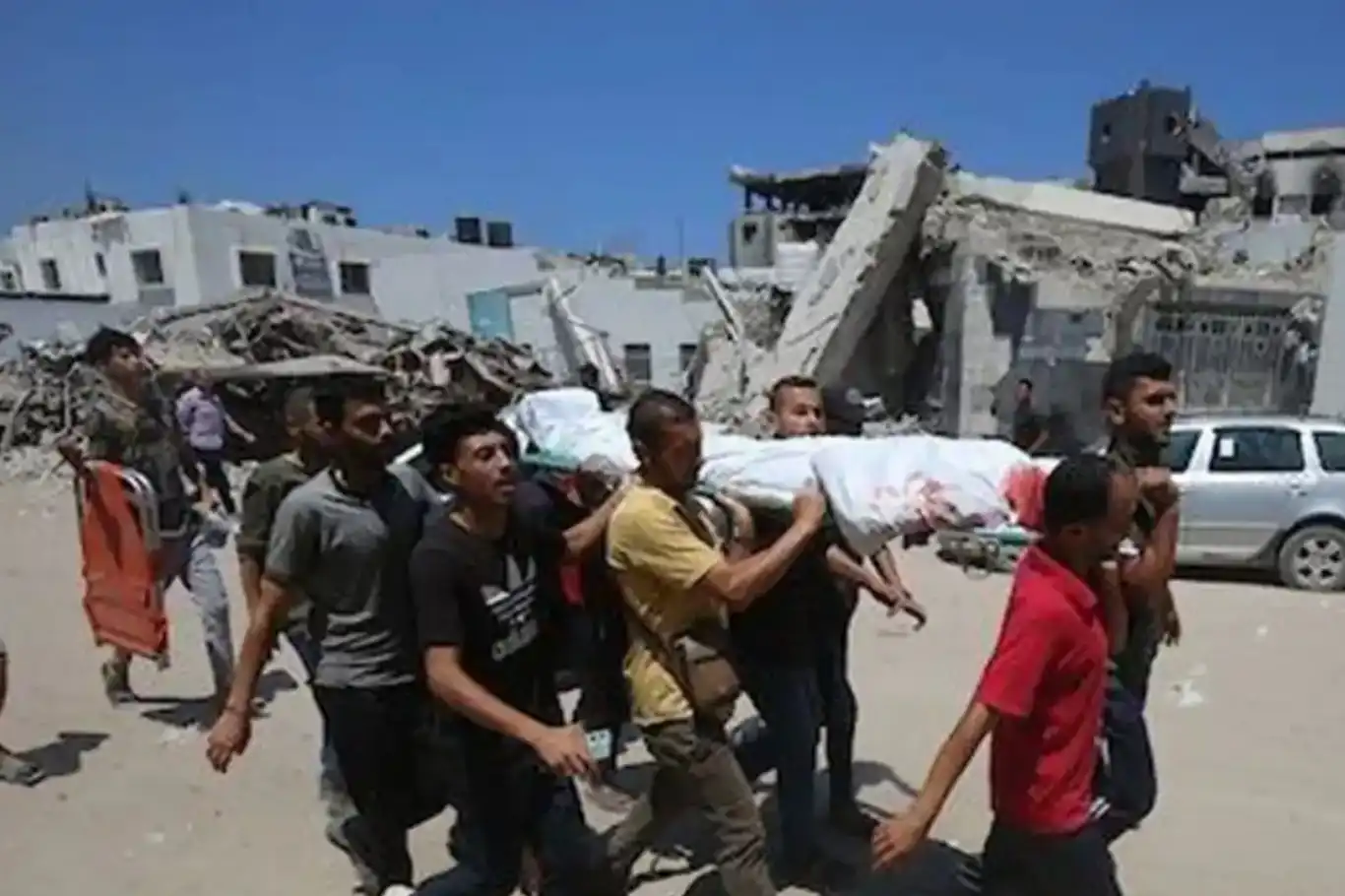 غزة المنكوبة.. ارتفاع عدد ضحايا العدوان الصهيوني إلى 55,959 شهيداً غزة المنكوبة.. ارتفاع عدد ضحايا العدوان الصهيوني إلى 55,959 شهيداً