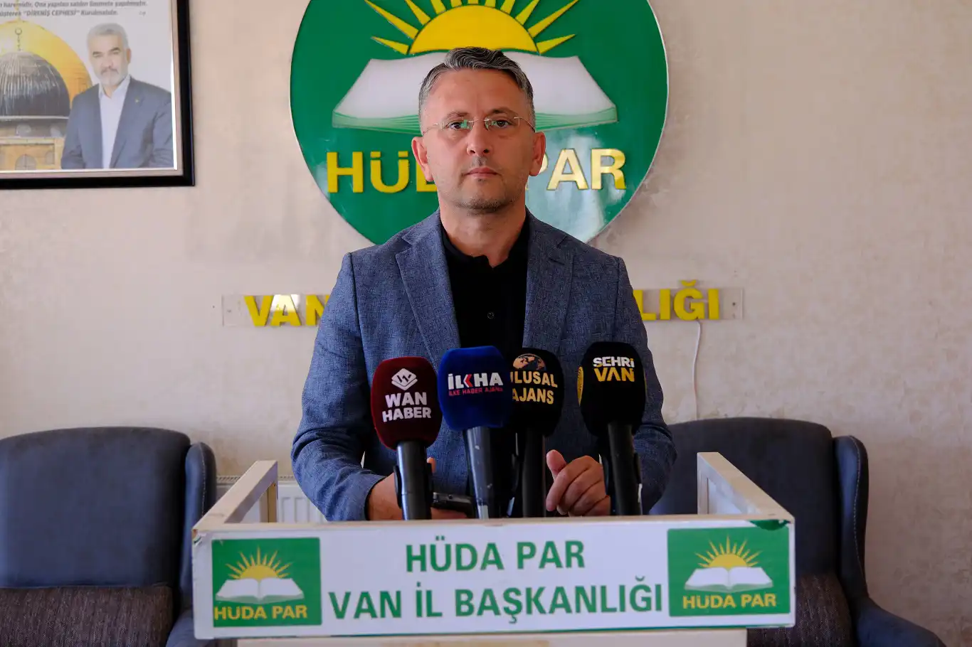 HÜDA PAR'dan VASKİ’ye yüksek fatura tepkisi: Ekonomik krizin bedelini halk ödememeli HÜDA PAR'dan VASKİ’ye yüksek fatura tepkisi: Ekonomik krizin bedelini halk ödememeli