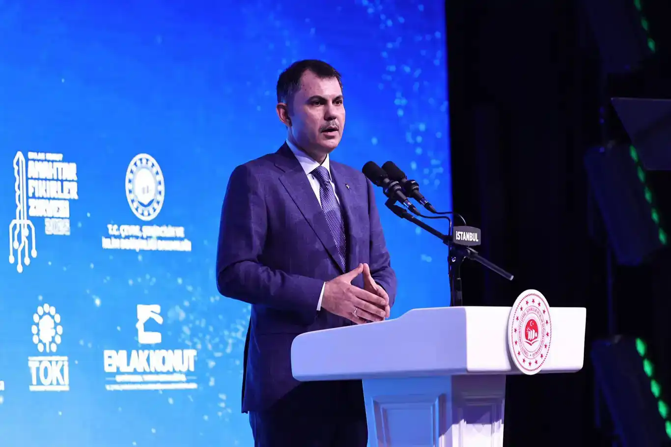 وزير البيئة التركي: تسليم 453 ألف وحدة سكنية للمتضررين من الزلزال قبل نهاية العام
