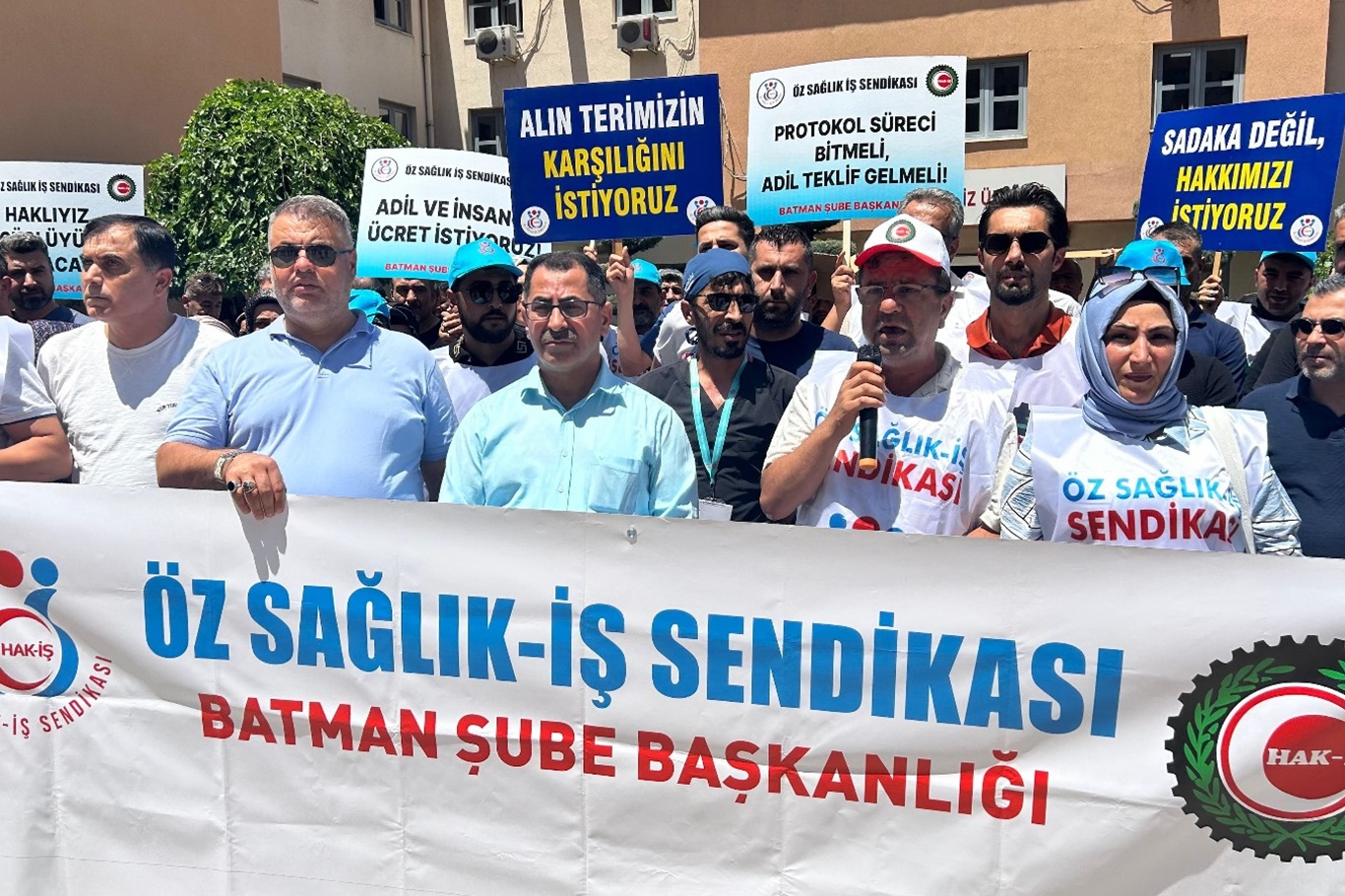 Öz Sağlık-İş: Emekçinin yanındayız, teklifi kabul etmiyoruz Öz Sağlık-İş: Emekçinin yanındayız, teklifi kabul etmiyoruz