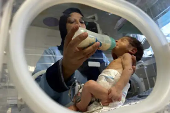 Gazze'de açlıktan iki bebek daha hayatını kaybetti