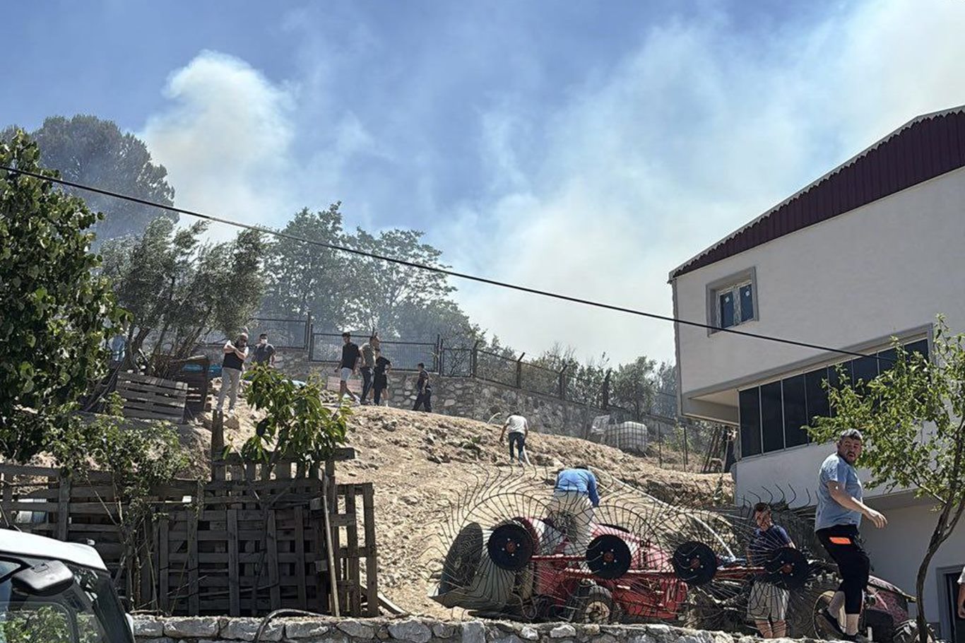 Bursa'daki orman yangını kontrol altına alındı Bursa'daki orman yangını kontrol altına alındı
