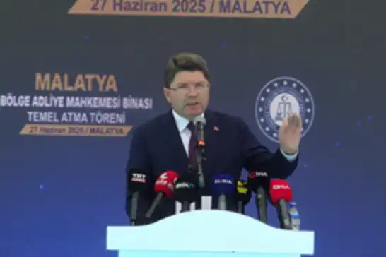 Adalet Bakanı Tunç: Darbecilerin yazdığı bir anayasayla hala yönetiliyoruz!