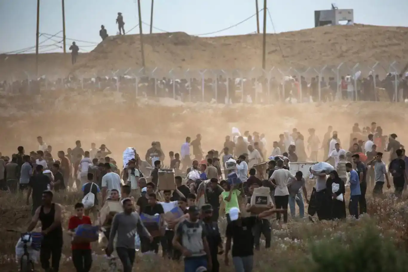 غوتيريش: البحث عن الطعام في غزة لا يجب أن يتحول إلى حكم بالإعدام غوتيريش: البحث عن الطعام في غزة لا يجب أن يتحول إلى حكم بالإعدام