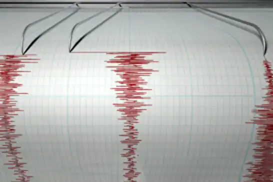 Ankara'da deprem: Çevre illerden de hissedildi