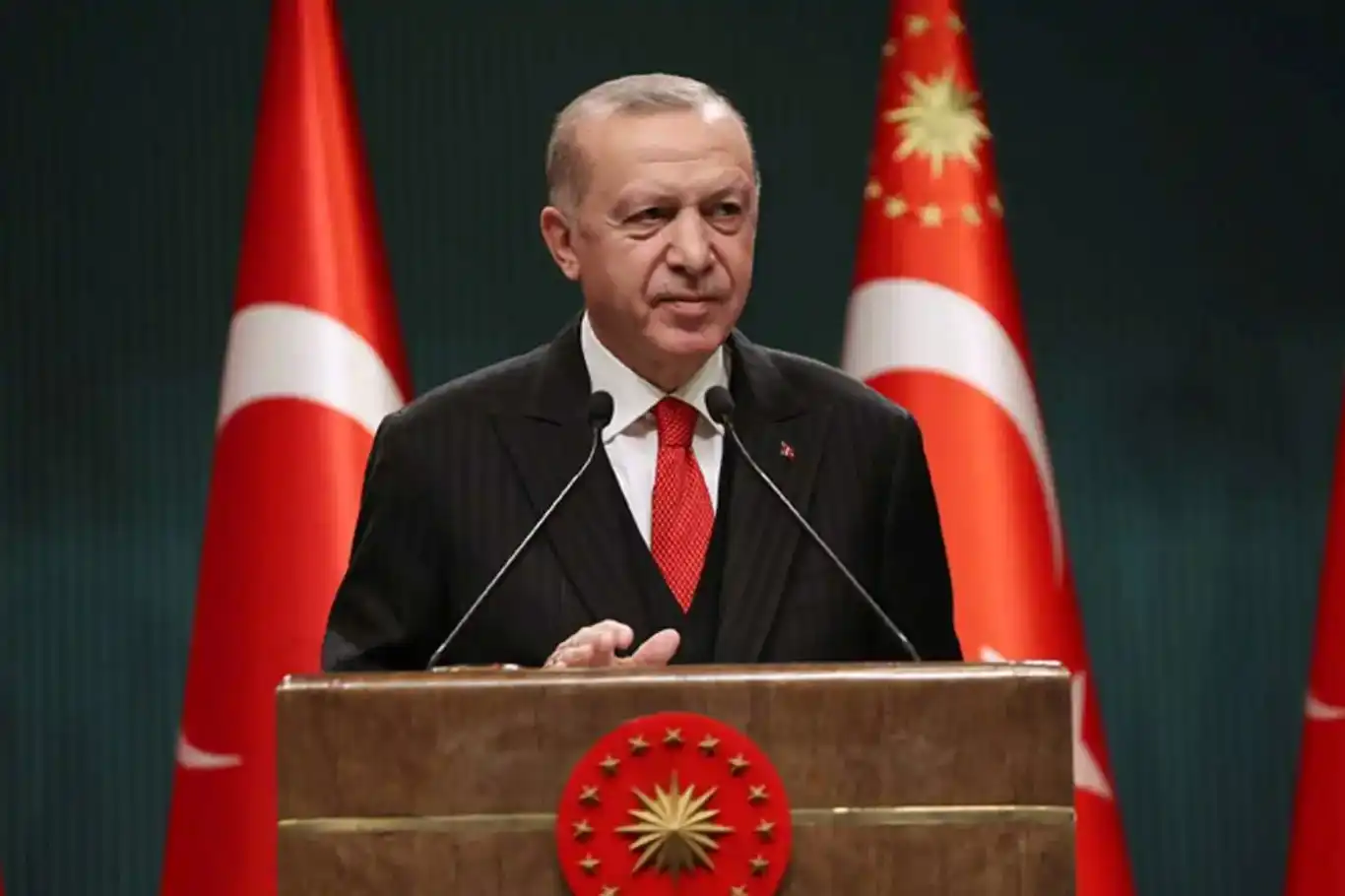 الرئيس أردوغان يعزي باكستان في ضحايا الهجوم الإرهابي الرئيس أردوغان يعزي باكستان في ضحايا الهجوم الإرهابي