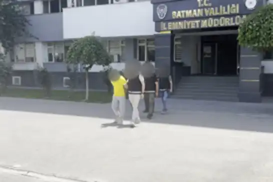 Batman'da uyuşturucu satıcılığından 2 kişi tutuklandı