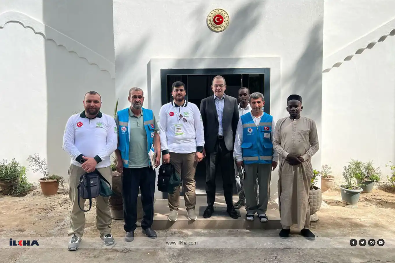وقف الأيتام يوصل صدقات الأضاحي إلى المحتاجين في أفريقيا وقف الأيتام يوصل صدقات الأضاحي إلى المحتاجين في أفريقيا