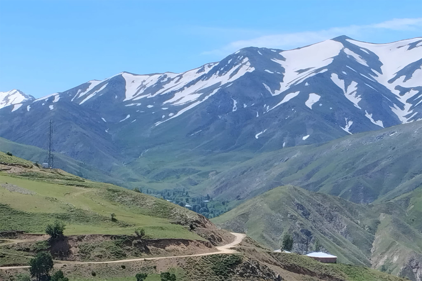 HÜDA PAR Genç İlçe Başkanı Yusuf Doğru: Sarmaka'yanı yol, su ve yerleşim sorunu giderilmeli HÜDA PAR Genç İlçe Başkanı Yusuf Doğru: Sarmaka'yanı yol, su ve yerleşim sorunu giderilmeli