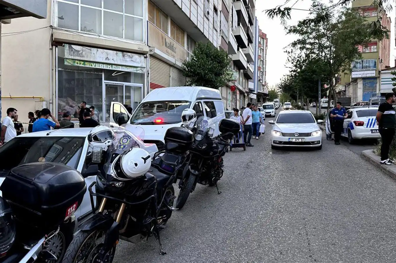 Şanlıurfa'da silahlı kavga: 1 ölü Şanlıurfa'da silahlı kavga: 1 ölü