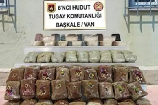 Van'da 87 kilogram uyuşturucu ele geçirildi: 2 gözaltı
