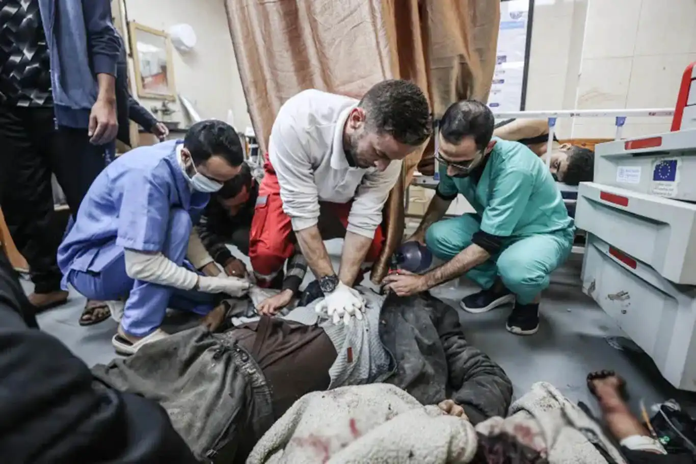 Gazze'de sağlık sistemi çöküyor: Sağlık ekipleri tükenme noktasına geldi