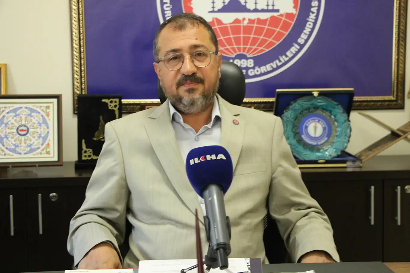 Gaziantep Diyanet-Sen Şube Başkanı Göral: Leman Dergisinin ahlaksız yayınını lanetliyoruz