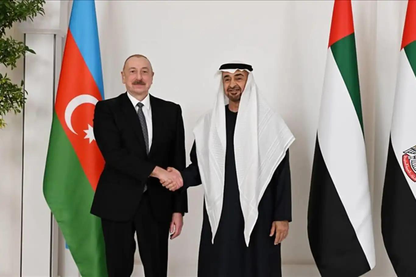 Azerbaycan ile BAE'den Kapsamlı Ekonomik Ortaklık anlaşması Azerbaycan ile BAE'den Kapsamlı Ekonomik Ortaklık anlaşması