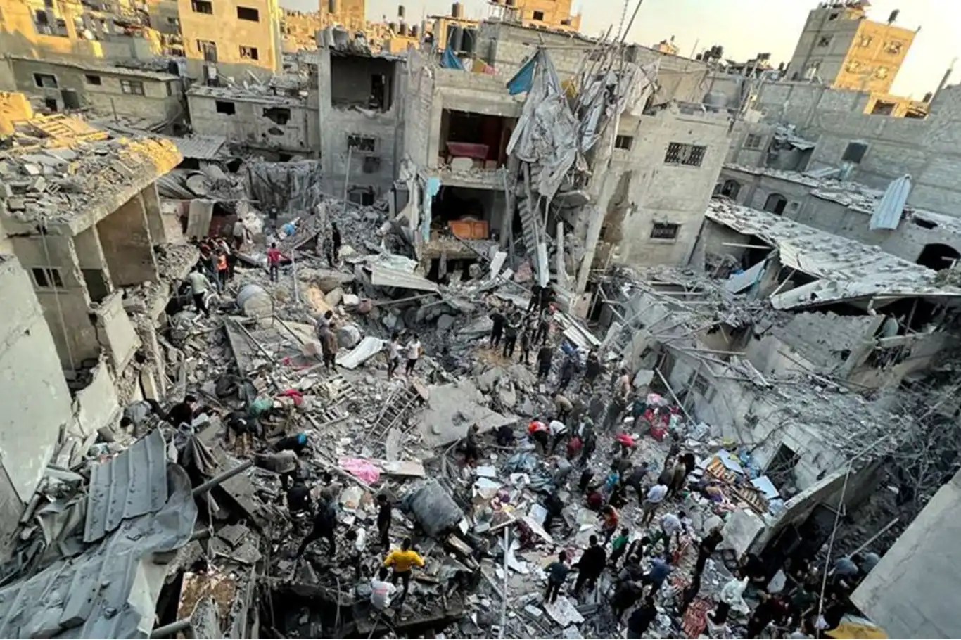 UN: Nearly 800 Palestinians killed while seeking humanitarian aid in Gaza since late May UN: Nearly 800 Palestinians killed while seeking humanitarian aid in Gaza since late May