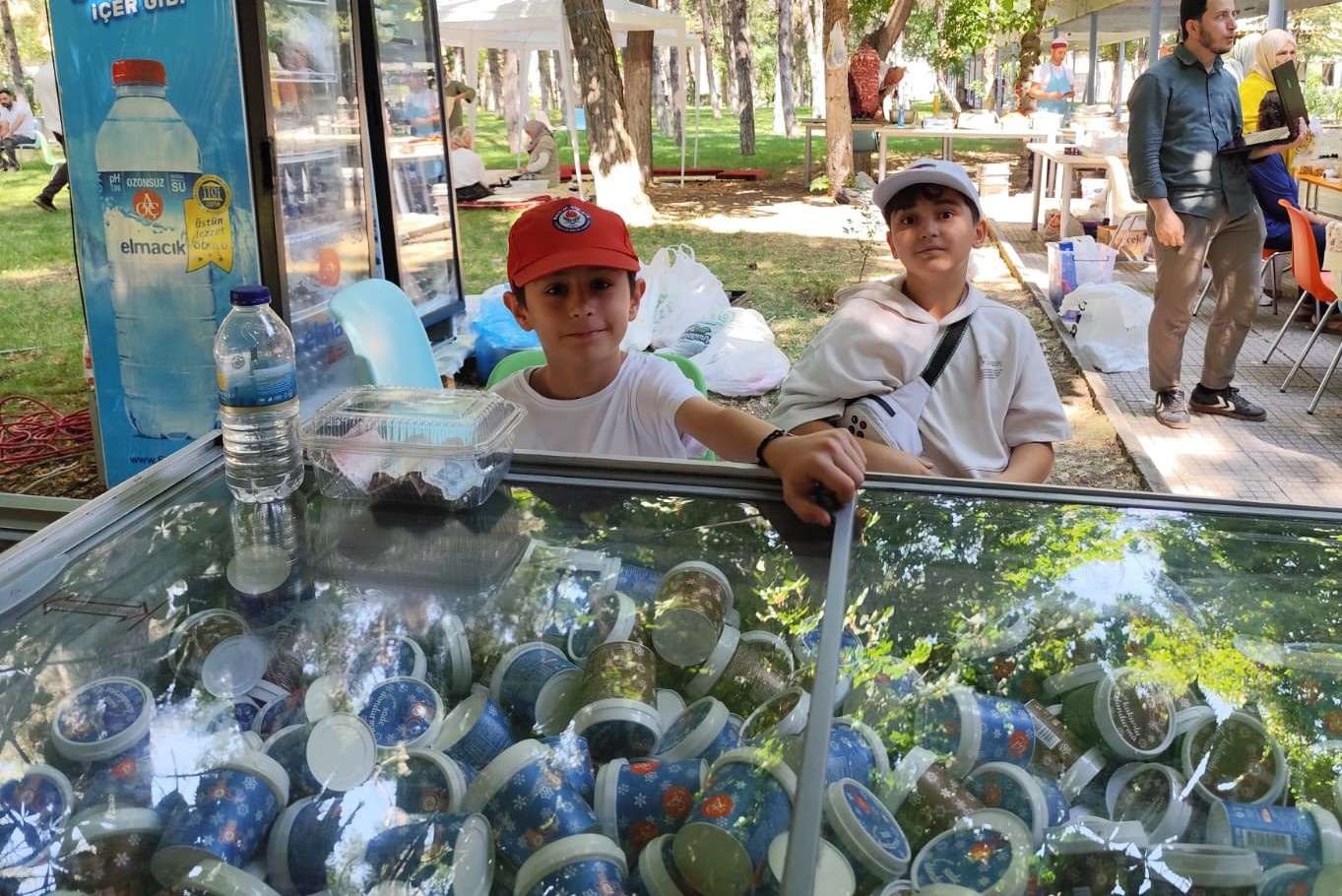 Eğitim-Bir Sen'den Filistin yararına kermes Eğitim-Bir Sen'den Filistin yararına kermes