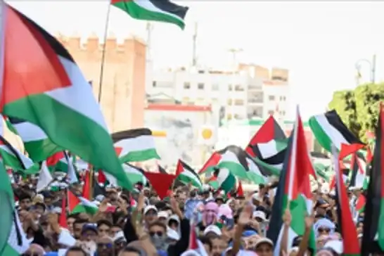 آلاف المغاربة يجددون تضامنهم مع غزة في وقفات احتجاجية بعدد من المدن